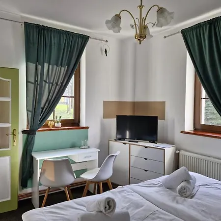 Waldhof Hotel 3*