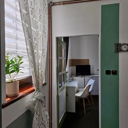 Hotel Waldhof 3*