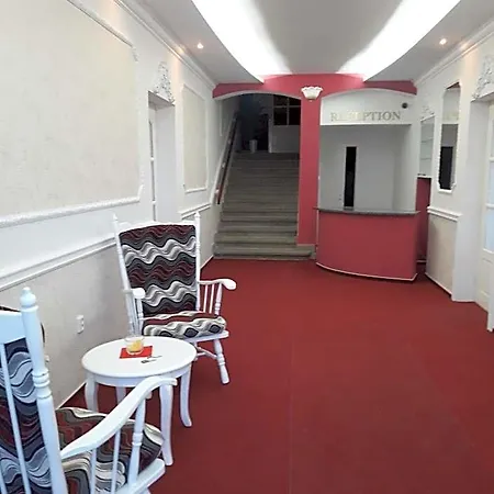 Hotel Waldhof 3*