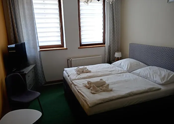 Hotel Waldhof 3*