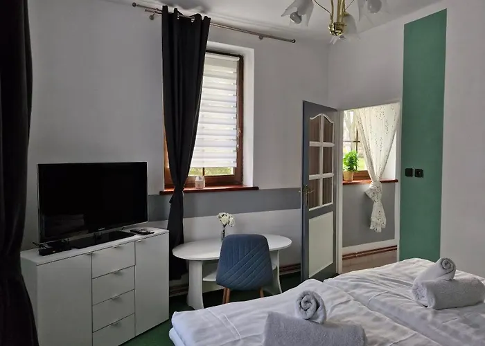 Waldhof Hotel 3*